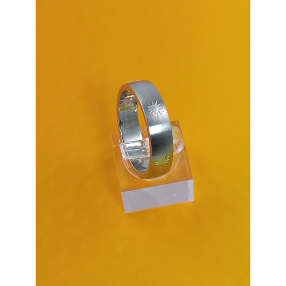 Elegant Vintage Quality Handcrafted Stainless Steel Starburst Ring Size 12.25 - Picture 7 of 10